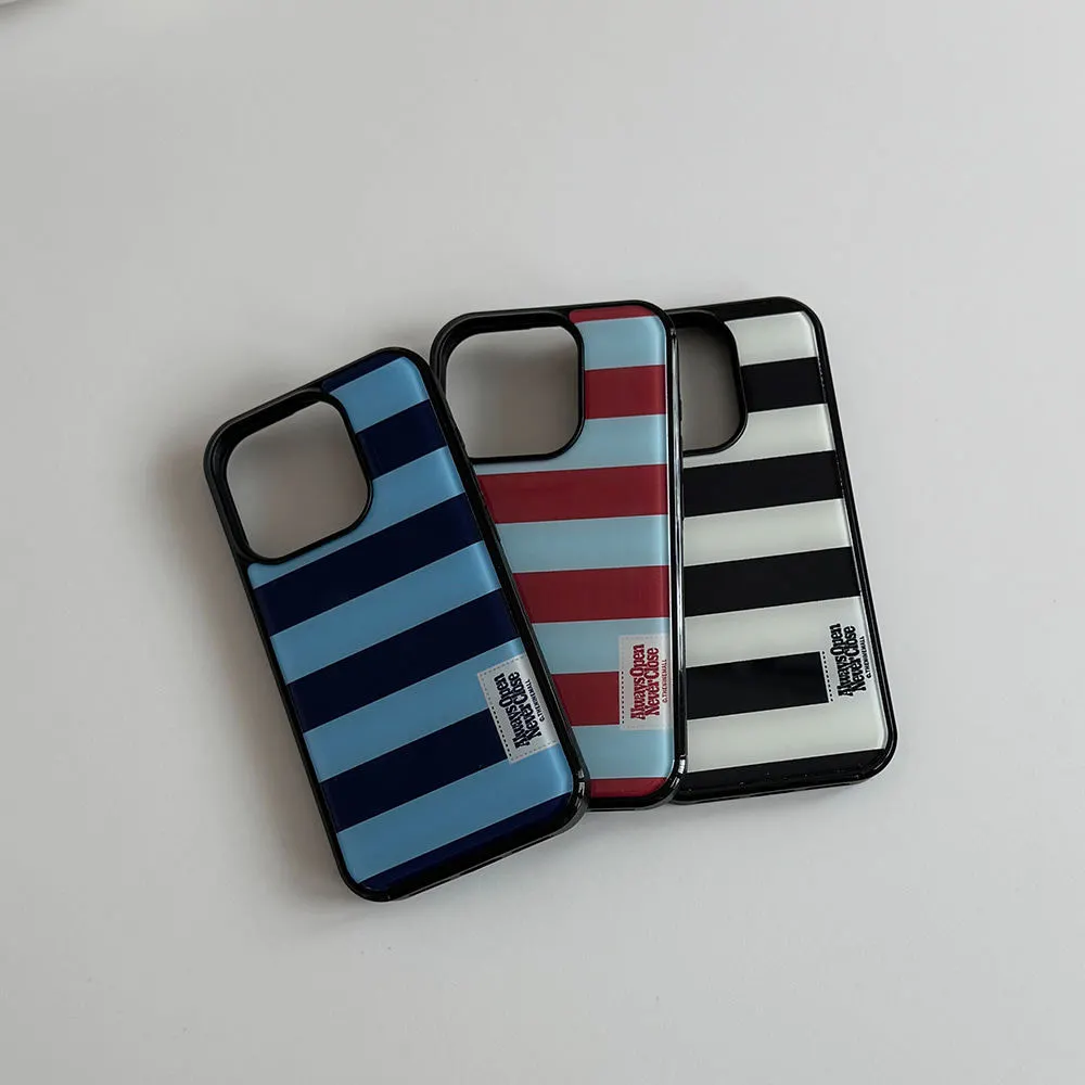 Phone Accessories Display - Koreańskie etui na telefon z kolorowymi