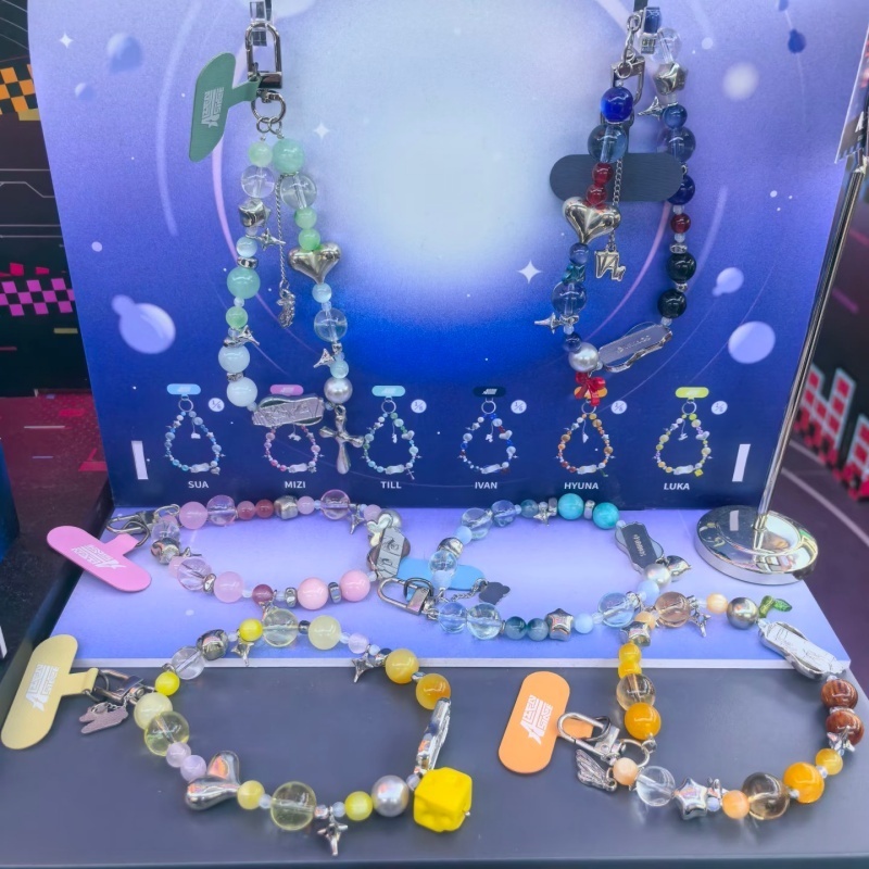 Oficjalny licencjonowany produ – Phone Accessories Blind Box recenzja i cena